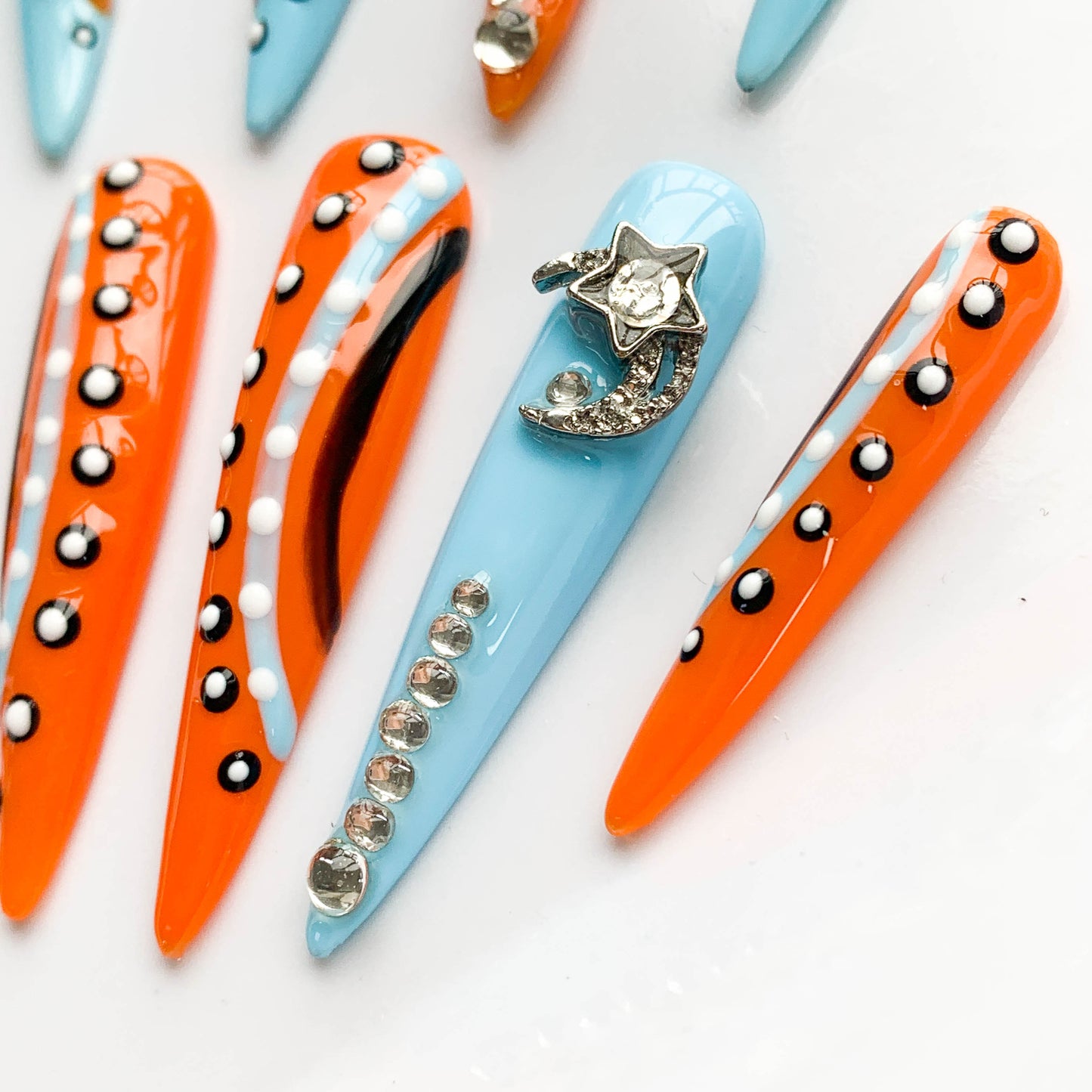 FC160 Long pointed blue ripple