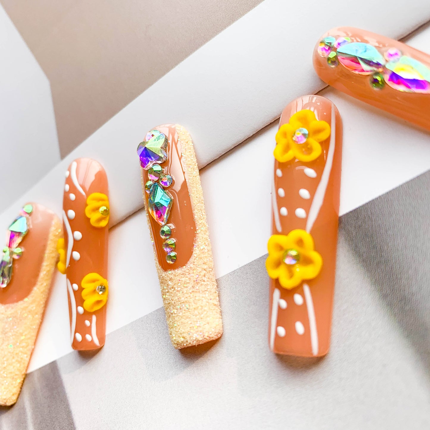 FC234 Orange French pop Flash floral