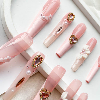 FC97 Pink and white gradient nails