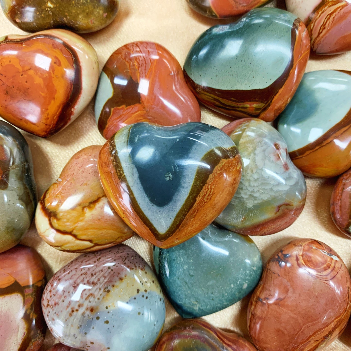 Polychrome hearts